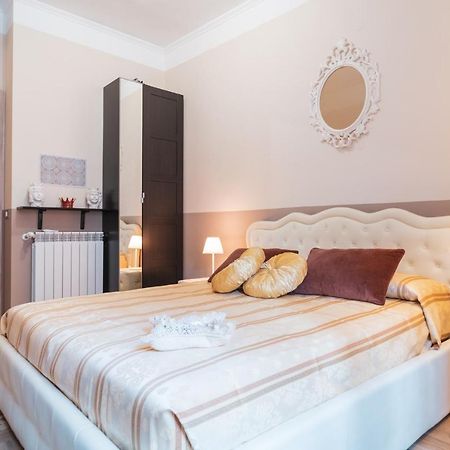 Royal Rooms - Elegante Appartamento Nel Cuore Di Roma Exterior photo