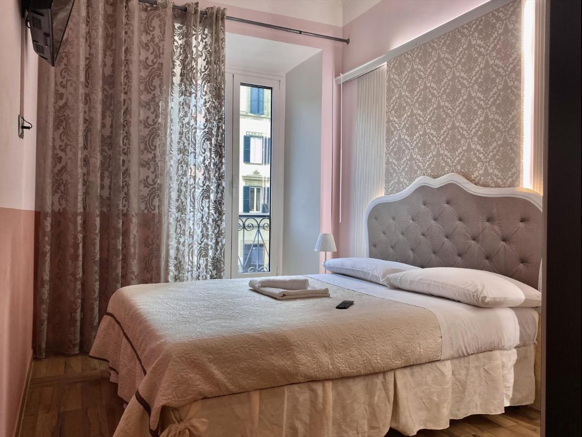 Royal Rooms - Elegante Appartamento Nel Cuore Di Roma Exterior photo